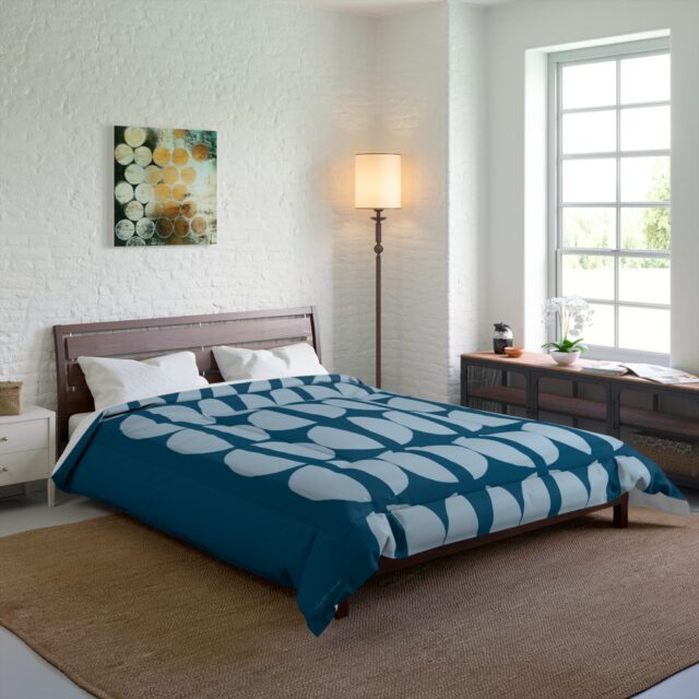 Cowrie Collection Comforter in Sea & Sky